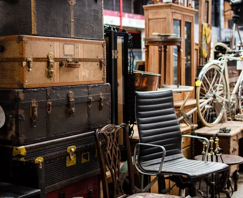 antiquaire et brocanteur à Montbrison